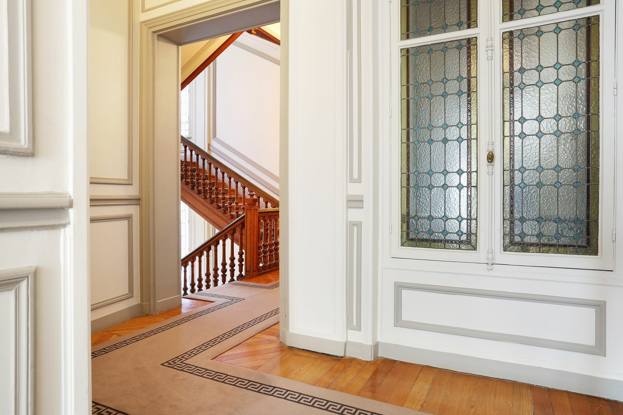 Prestige Champs Elysees Apartment *
